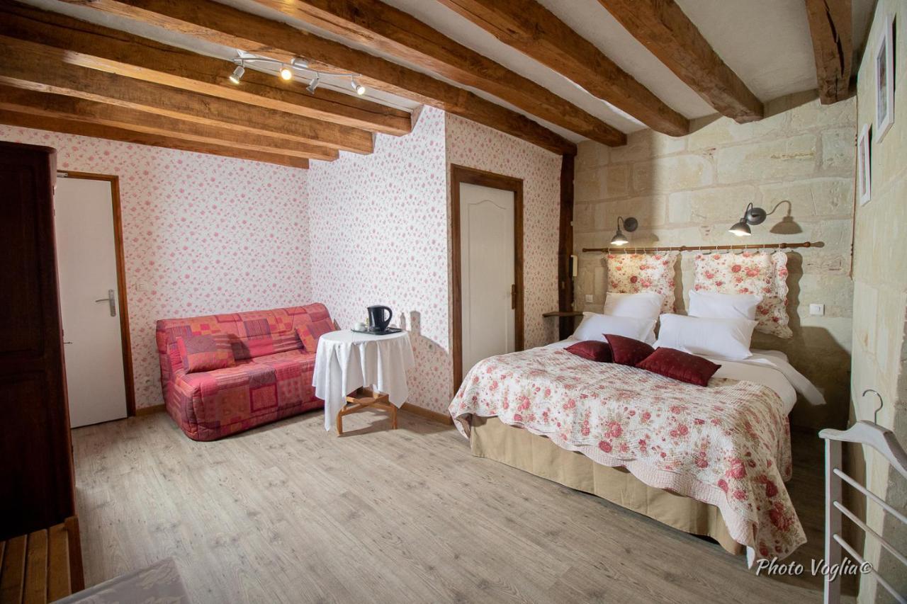 Logis Auberge Le Colombien - Hotel Et Restaurant Villandry Buitenkant foto